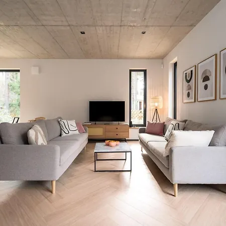 Waldvilla Mit Tiny House Im Kuestenwald * Lubmin