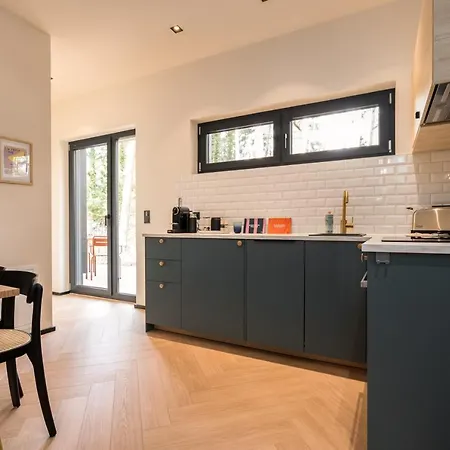 Waldvilla Mit Tiny House Im Kuestenwald Villa *