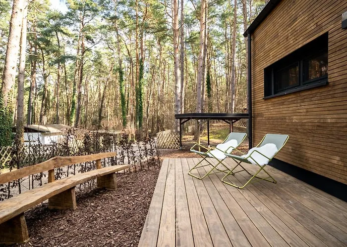 Waldvilla Mit Tiny House Im Kuestenwald 빌라 루브민